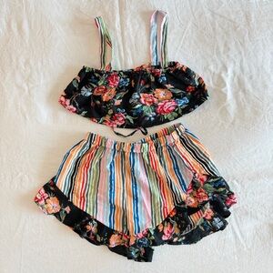BOOHOO floral mix print crop top and shorts stripe beach set